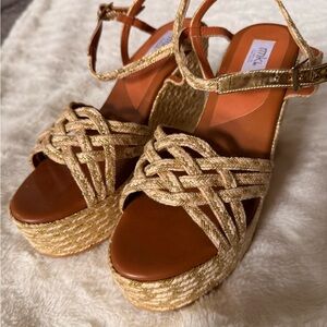 Brand new cream and gold platform espadrille wedges. 5” platform with 2” lift.